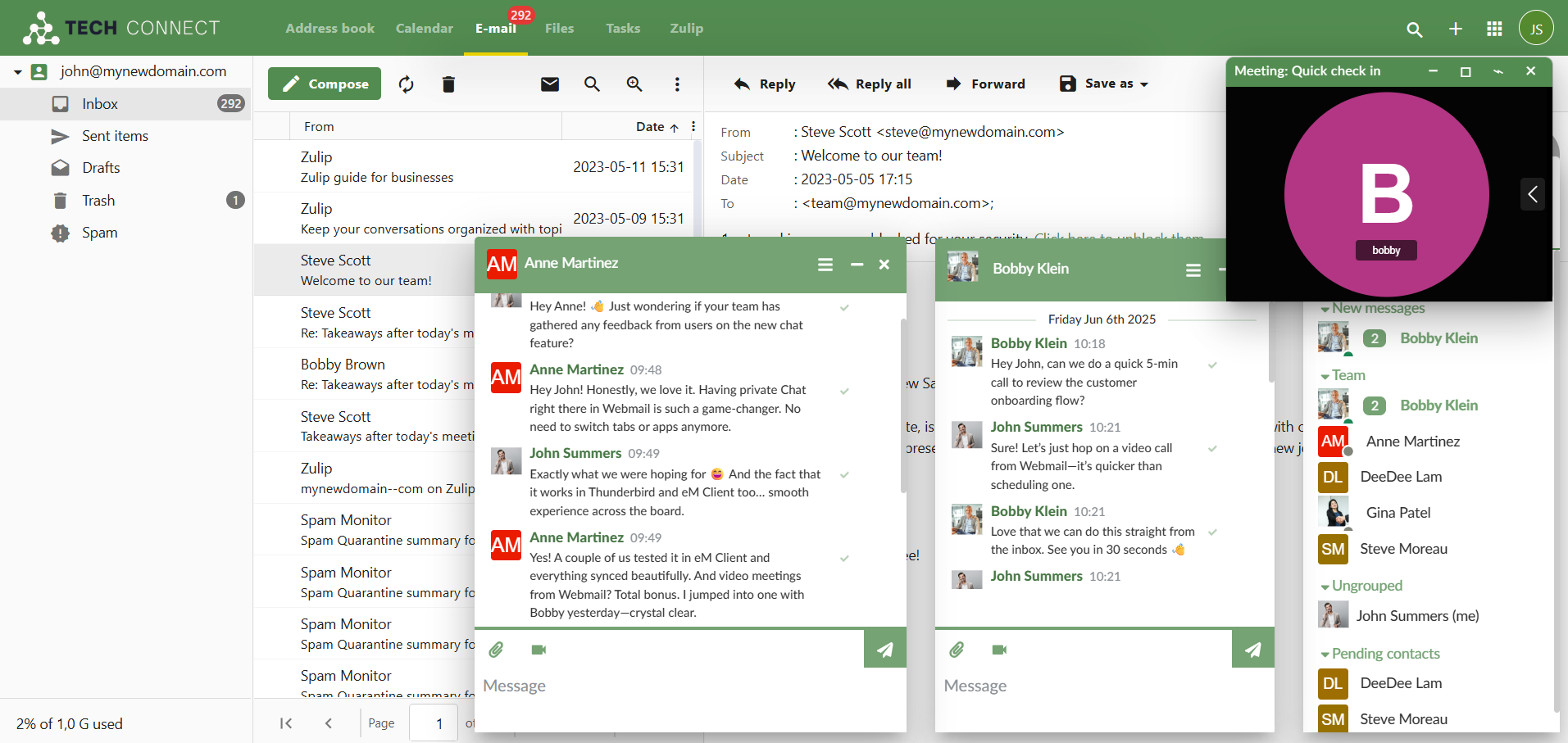 Chat and video meeting integrated in Webmail - minimized video call